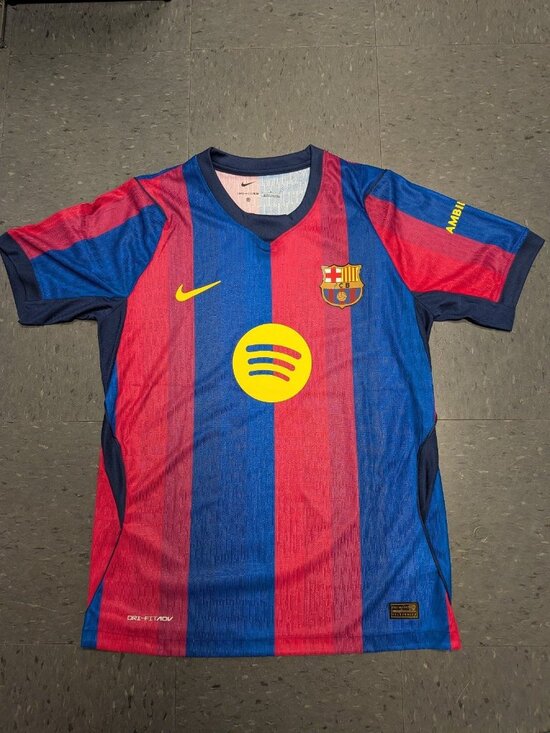 Nike Other - New 25/26 Barcelona Home Jersey Large